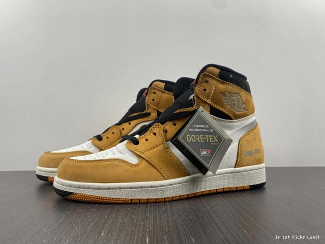 DB2889-700 Element 1 Jordan Light High Gore-Tex Curry 0703